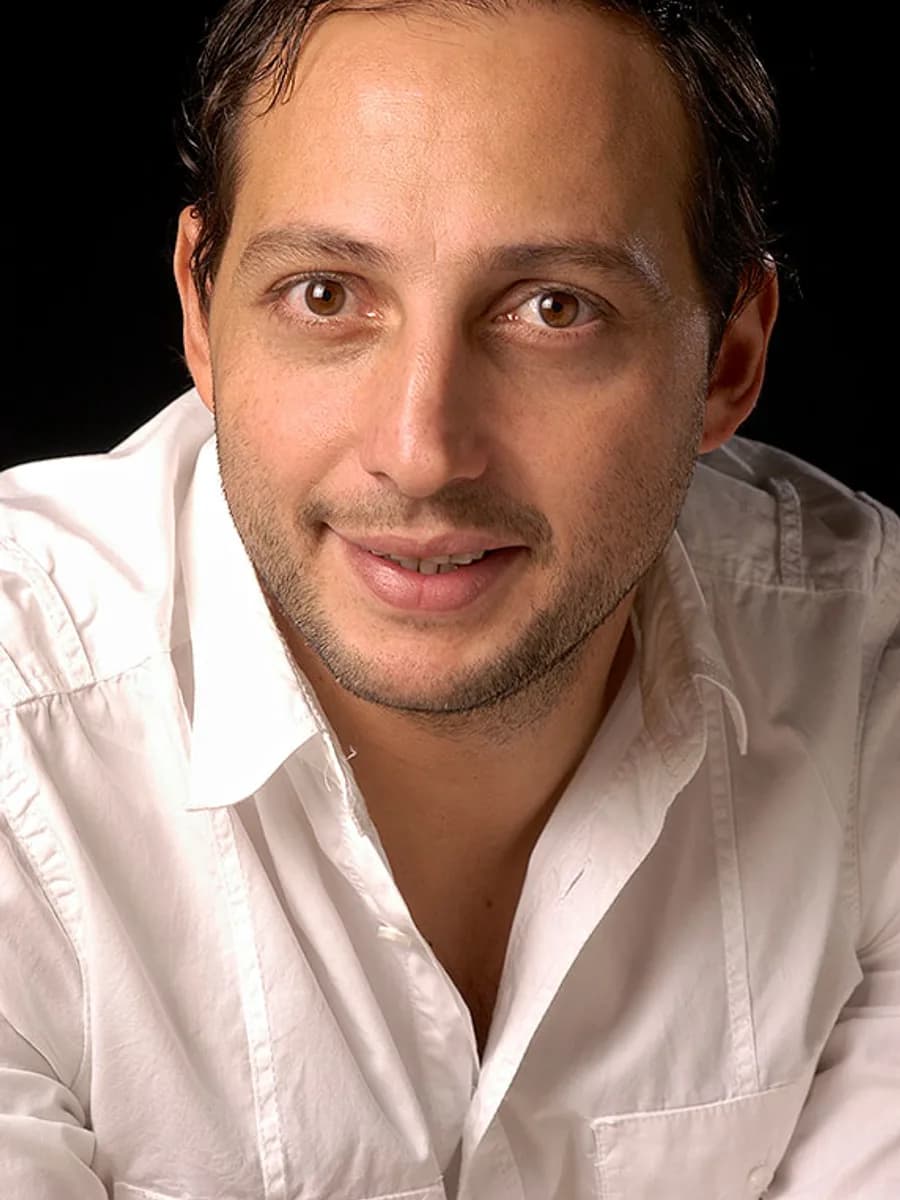Ariel Staltari