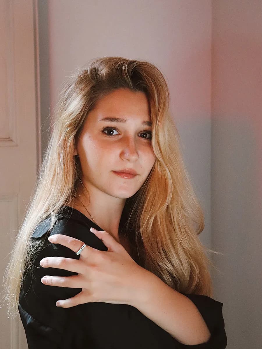 Thais Martin